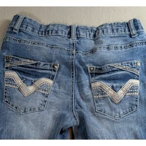 Request Premium Women's Straight Size 12 (27X28) Med Wash Embroidered Y2K